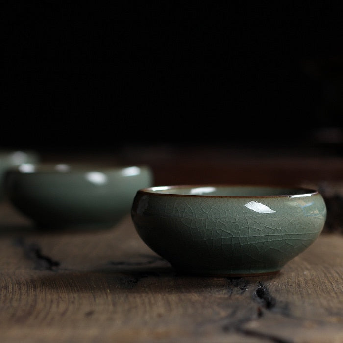 Chávena de Chá Celadon com Peixe Koi