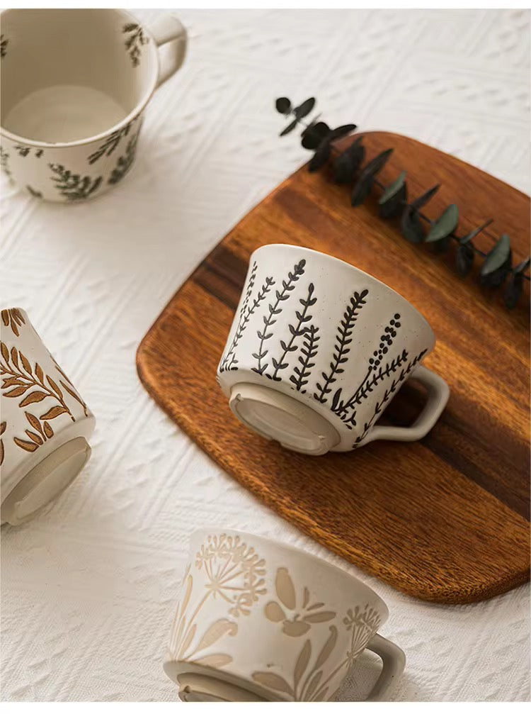 Caneca em Cerâmica Botânica Nórdica – 350ml