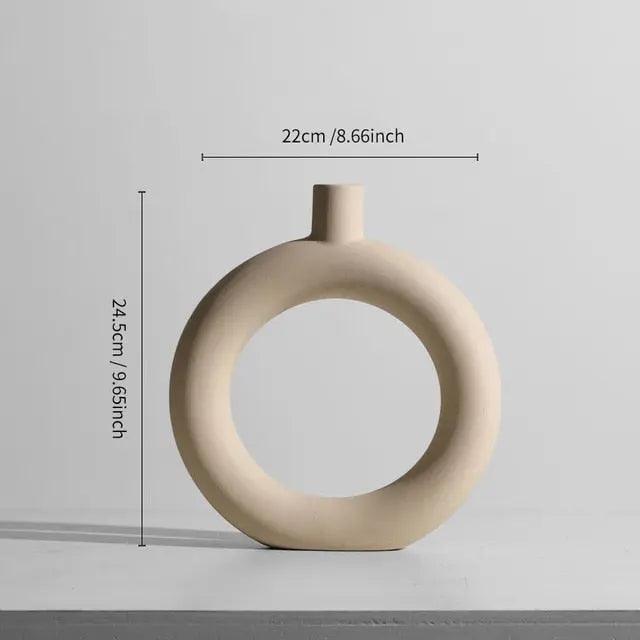 Jarra Minimalista em Cerâmica
