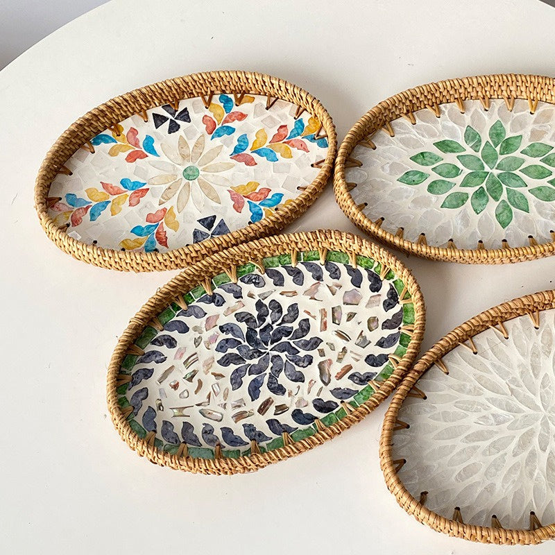 Tabuleiro de Servir Oval Luxe em Rattan e Madrepérola