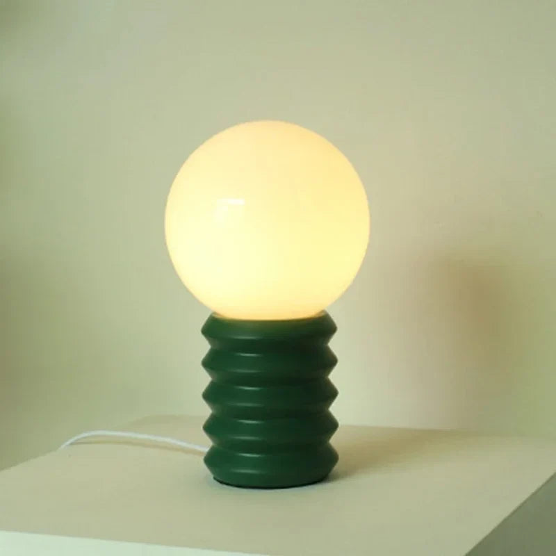 Tuija - Pequeno Candeeiro de Mesa Mobiliário Bauhaus