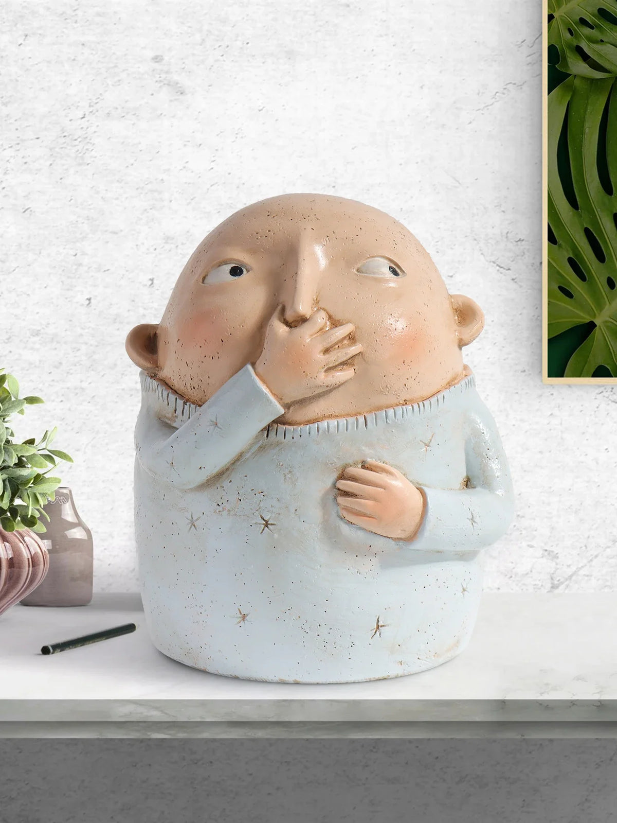Estatueta Caprichosa em Resina