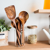 Conjunto de Utensílios de Cozinha em Madeira Natural – 7 Peças