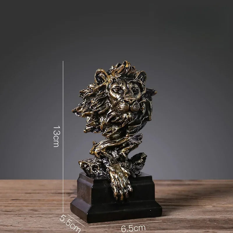 Elegante Escultura de Leão em Resina