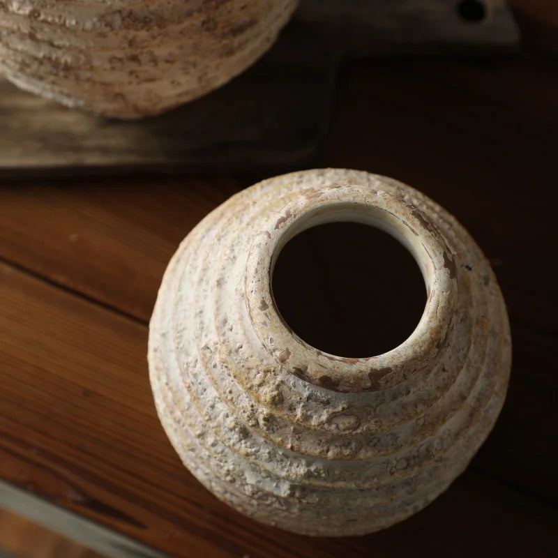 Jarra de Mesa Vintage em Cerâmica