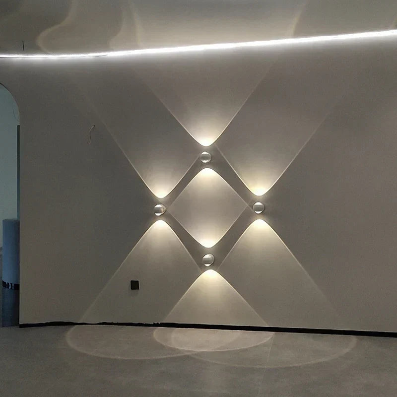 Candeeiro de Parede LED Moderno em Latão