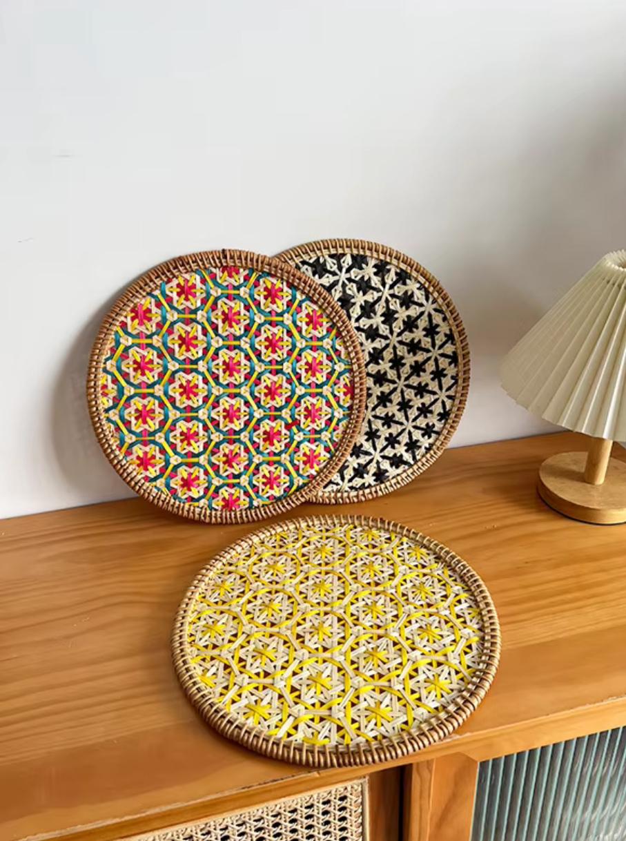 Individuais Entrançados em Rattan Natural – 30cm