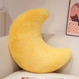 Almofada de Peluche Lua Crescente – Macia e Aconchegante