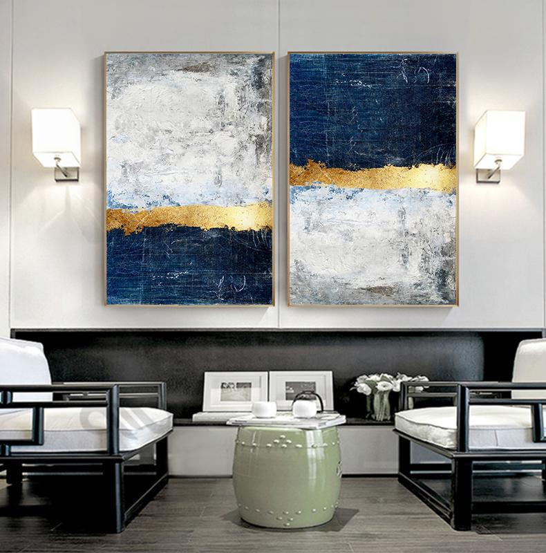 Tela Abstrata em Azul-Marinho e Dourado